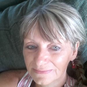 Meet your Posher, Mel